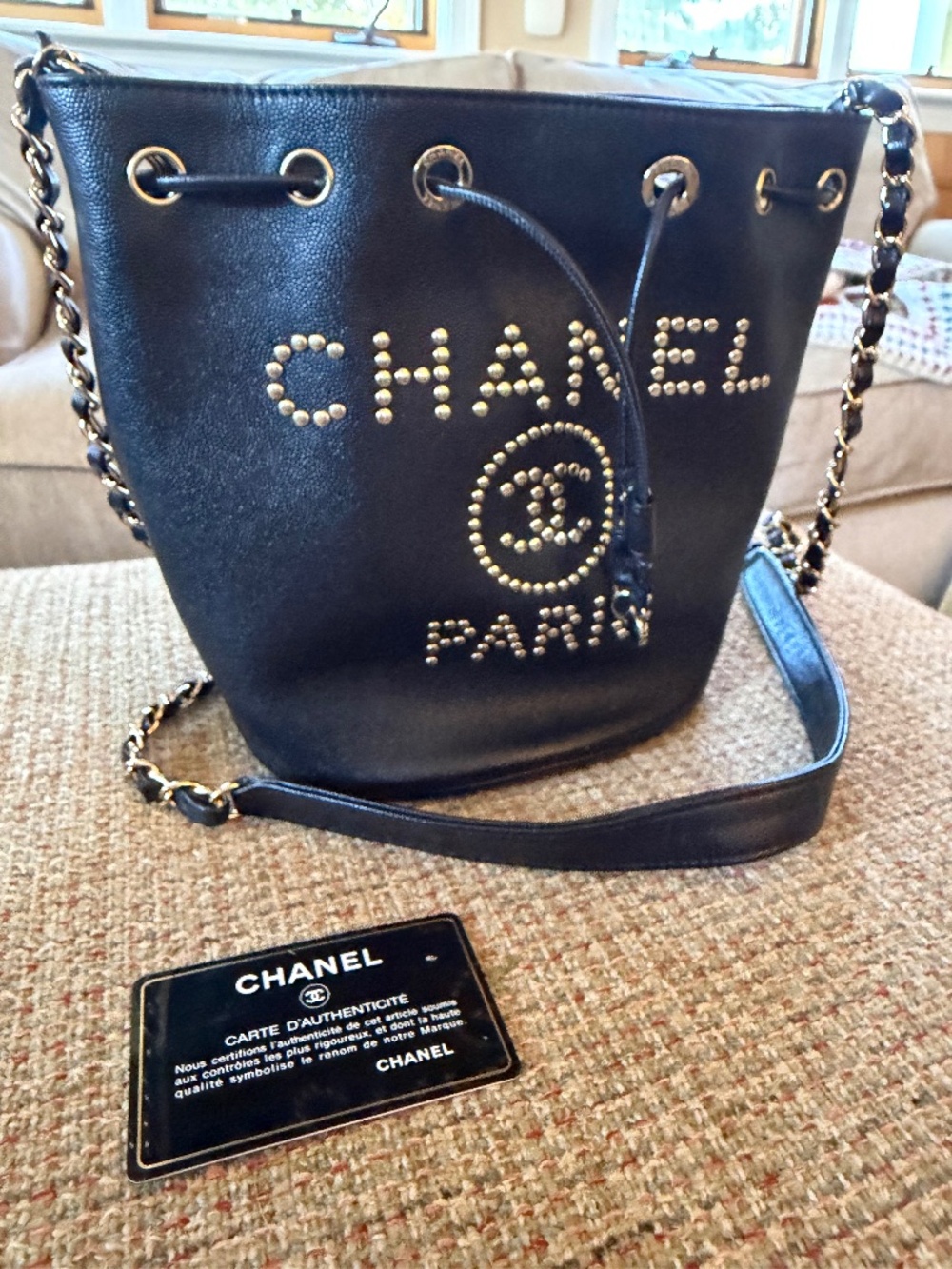 Like new Chanel bucket bag